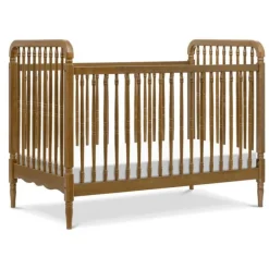Liberty 3-in-1 Convertible Spindle Crib