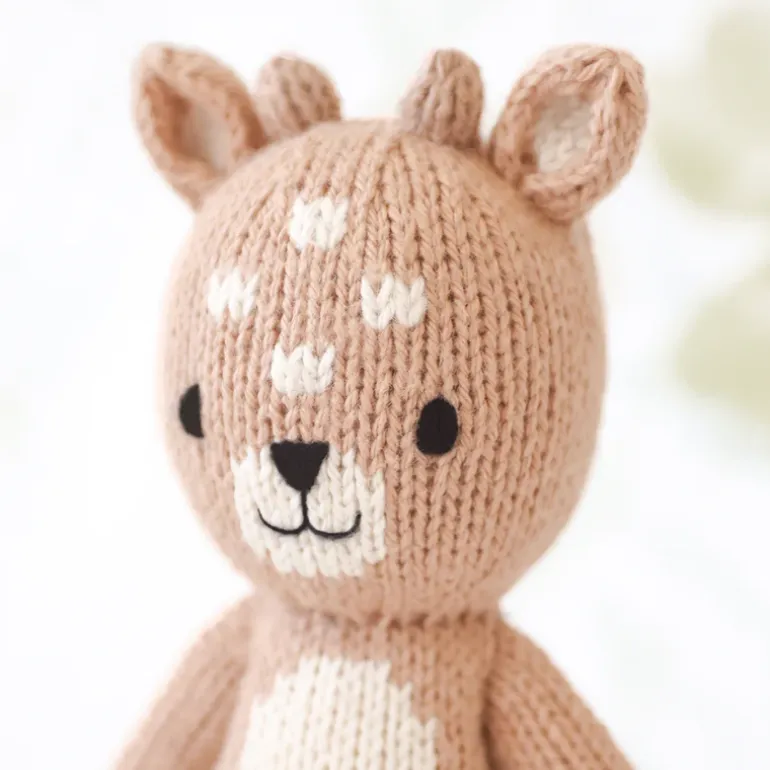 Tiny Knit Dolls