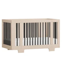 Yuzu 8-in-1 Convertible Crib
